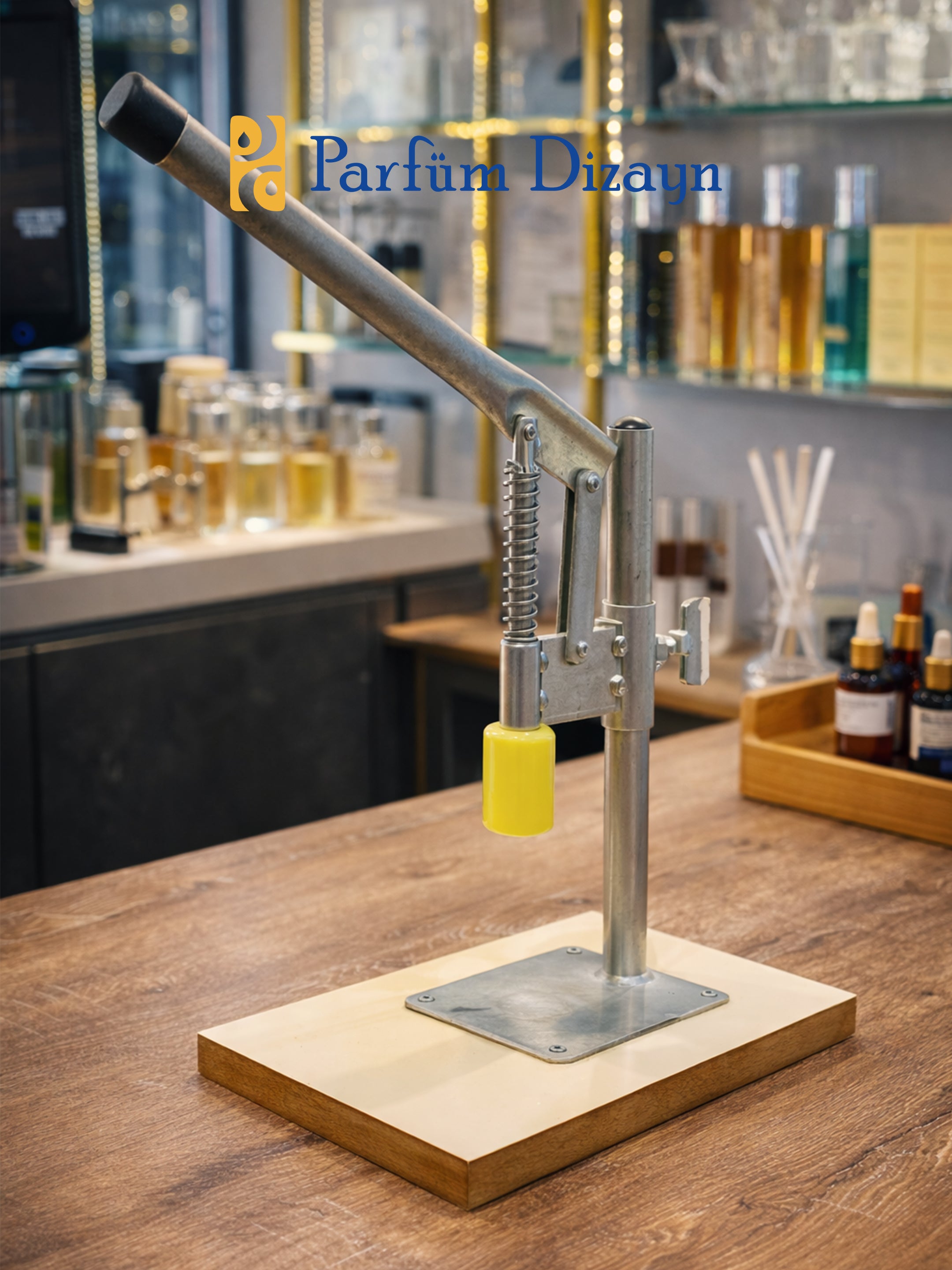 PK 180 Parfüm Valf Kapama Makinesi - Parfüm Dizayn